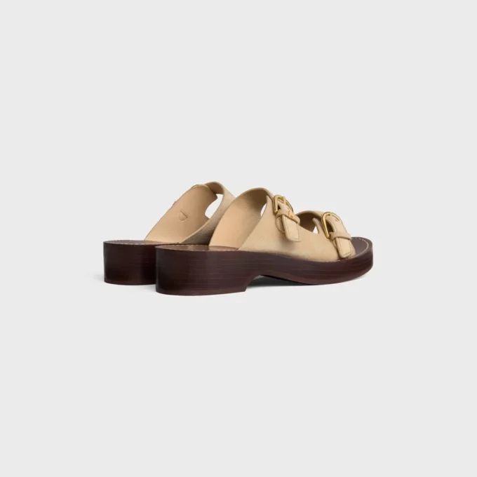 Cleo – Sandalo a doppio cinturino in pelle di vitello scamosciata Cleo – Sandalo a doppio cinturino in pelle di vitello scamosciata