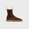 Flow – Stivale con cerniera in pelle di agnello scamosciata elasticizzata Flow – Stivale con cerniera in pelle di agnello scamosciata elasticizzata