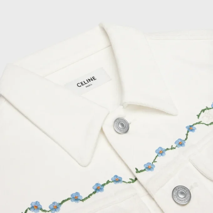 Giacca da camionista ricamata in denim bianco raw wash