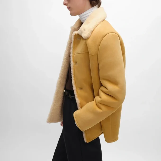 Giacca in pelle scamosciata Giacca in pelle scamosciata