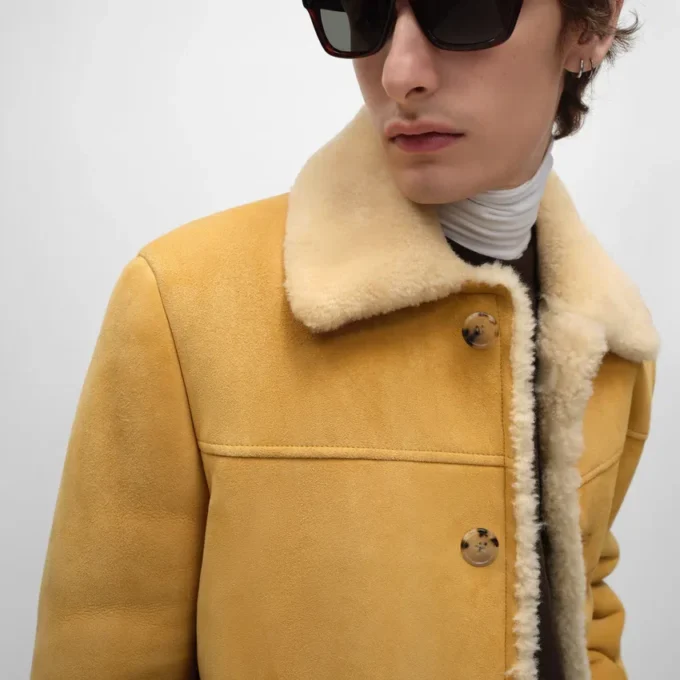 Giacca in pelle scamosciata Giacca in pelle scamosciata