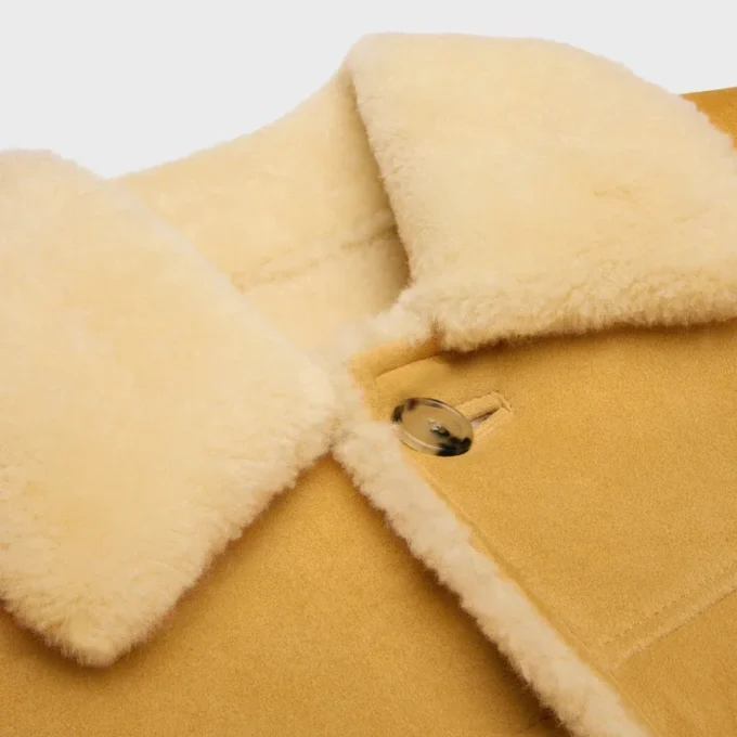 Giacca in pelle scamosciata Giacca in pelle scamosciata