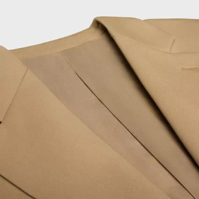 Giacca sartoriale in gabardine di lana elasticizzata