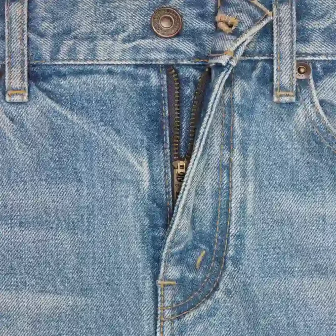 in denim blu acciaio