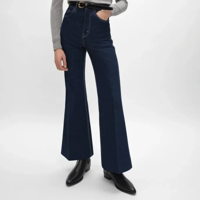 Jeans a zampa 003 in denim indaco leggero