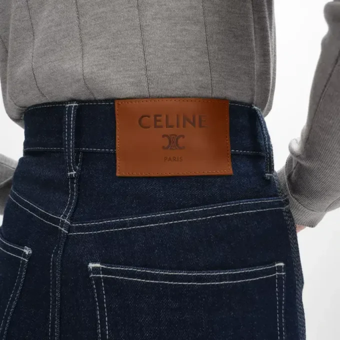Jeans a zampa 003 in denim indaco leggero