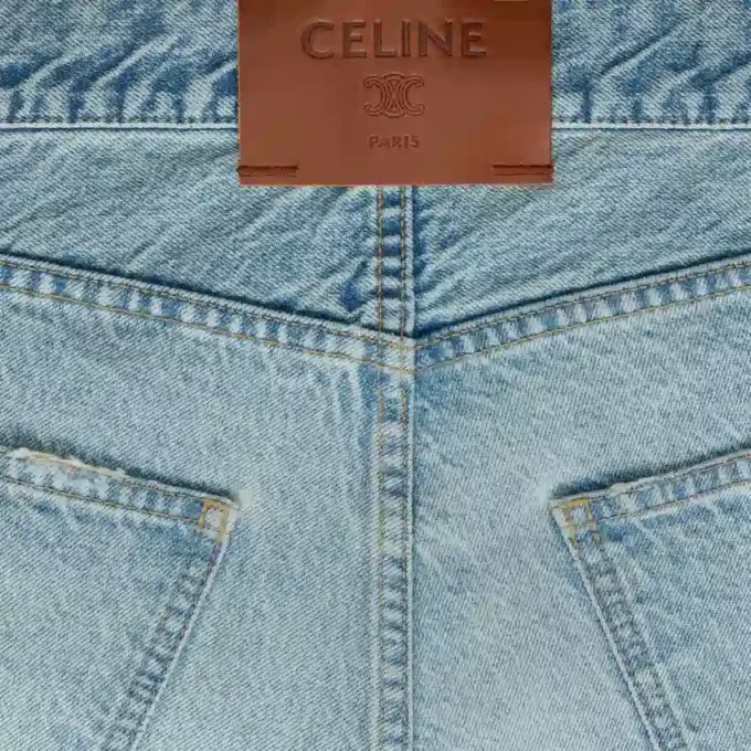 Jeans boyfriend 001 in denim di cotone Jeans boyfriend 001 in denim di cotone