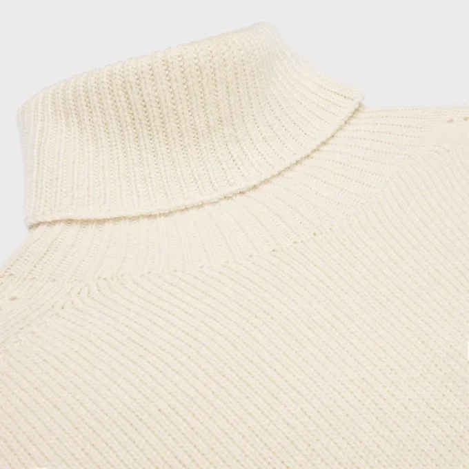 Maglione a collo alto in cashmere senza cuciture Maglione a collo alto in cashmere senza cuciture