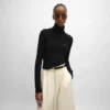 Maglione a collo alto in lana e cashmere Maglione a collo alto in lana e cashmere