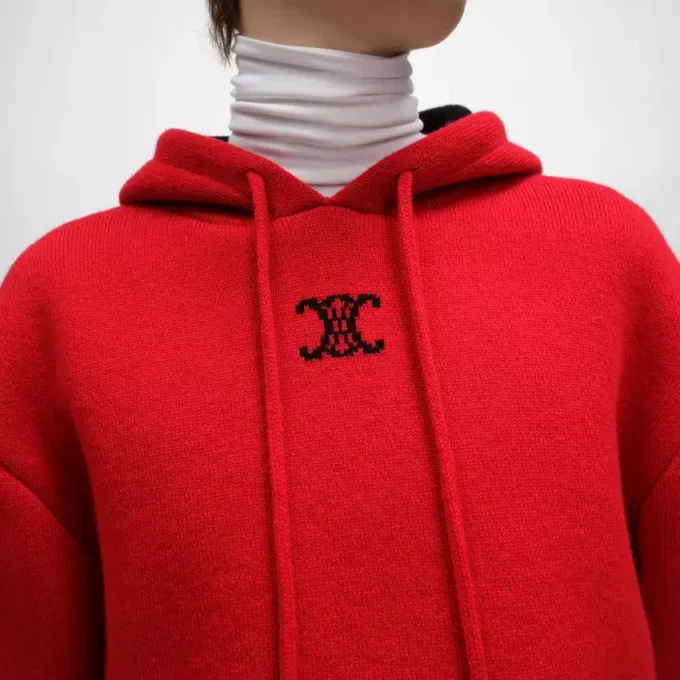 Maglione con cappuccio in cashmere Maglione con cappuccio in cashmere