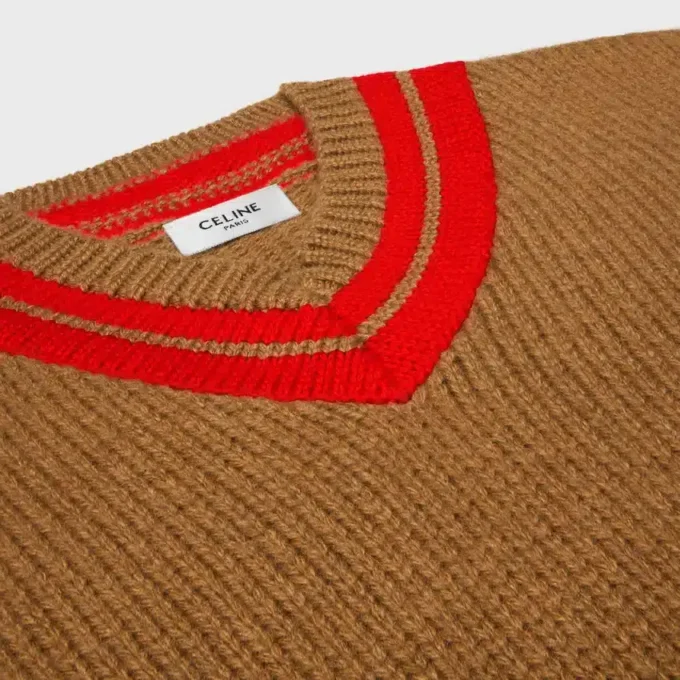 Maglione con scollo a V in cashmere Maglione con scollo a V in cashmere