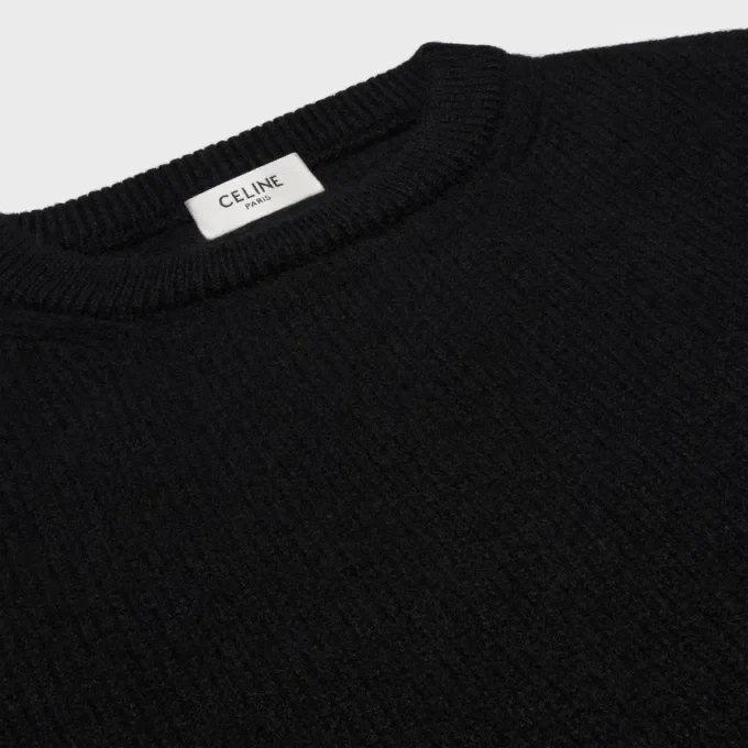 Maglione girocollo in cashmere Maglione girocollo in cashmere