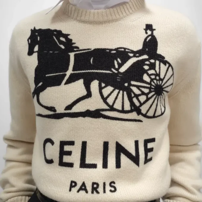 Maglione girocollo in cashmere Maglione girocollo in cashmere