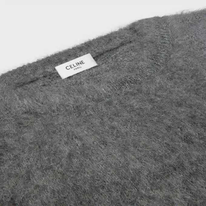 Maglione girocollo in mohair spazzolato Maglione girocollo in mohair spazzolato