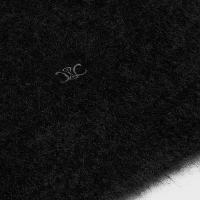 Maglione girocollo in mohair spazzolato Maglione girocollo in mohair spazzolato