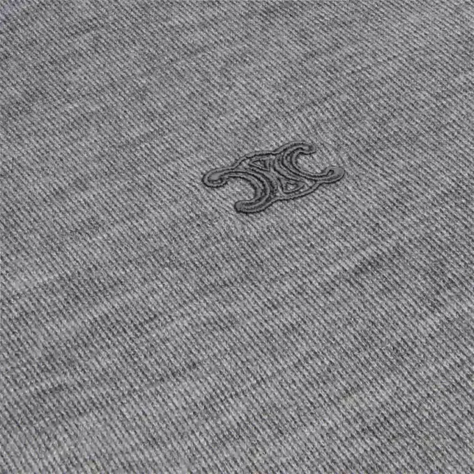 Maglione polo in fine cashmere e seta Maglione polo in fine cashmere e seta