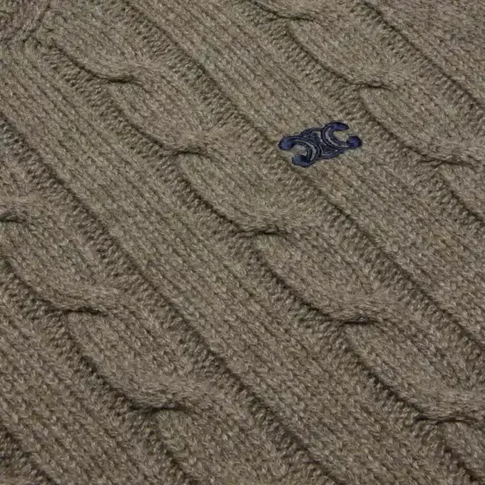 Maglione Triomphe in cashmere a trecce Maglione Triomphe in cashmere a trecce