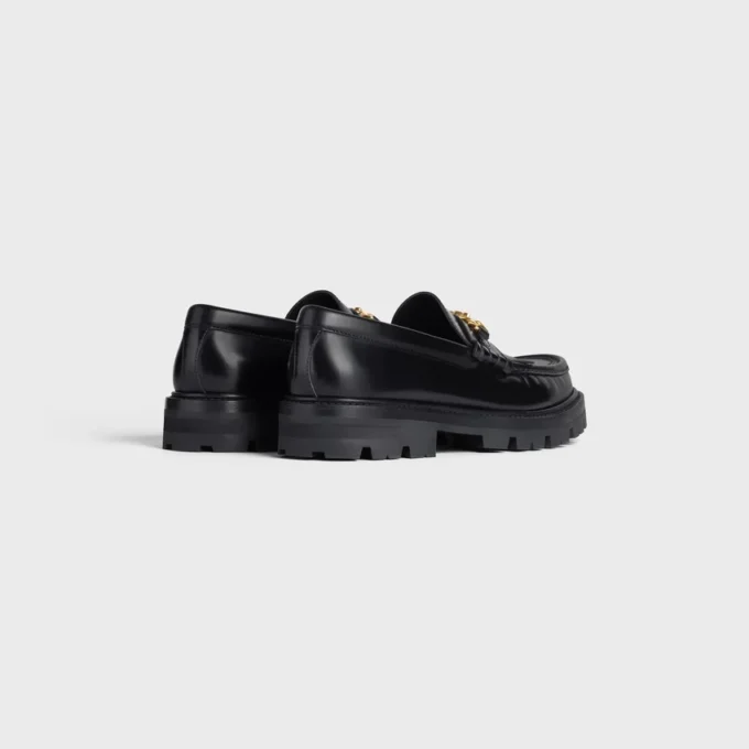 Margaret Loafer con Triomphe in pelle di toro lucida Margaret Loafer con Triomphe in pelle di toro lucida