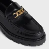 Margaret Loafer con Triomphe in pelle di toro lucida Margaret Loafer con Triomphe in pelle di toro lucida