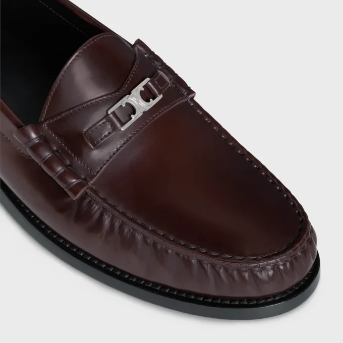 Mocassino CELINE Luco Triomphe in pelle di toro lucida Mocassino CELINE Luco Triomphe in pelle di toro lucida