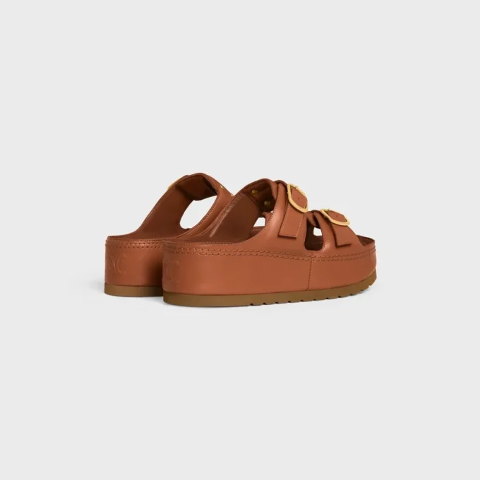 Mule con zeppa CELINE Polly in pelle di vitello Mule con zeppa CELINE Polly in pelle di vitello