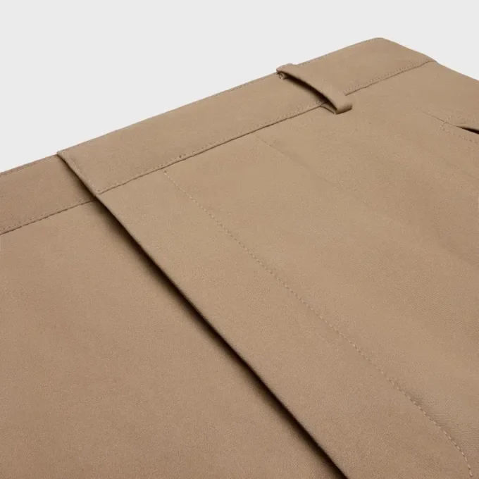 Pantaloni chino in cotone Pantaloni chino in cotone