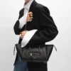 Piccola borsa di Luggage in pelle di vitello martellata Piccola borsa di Luggage in pelle di vitello martellata