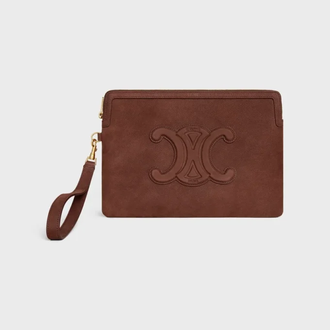 Piccola pochette con tracolla Cuir Triomphe in pelle di vitello martellata Piccola pochette con tracolla Cuir Triomphe in pelle di vitello martellata