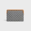 Piccola pochette con tracolla in Cuir Triomphe in Jacquard Triomphe su tutta la superficie Piccola pochette con tracolla in Cuir Triomphe in Jacquard Triomphe su tutta la superficie