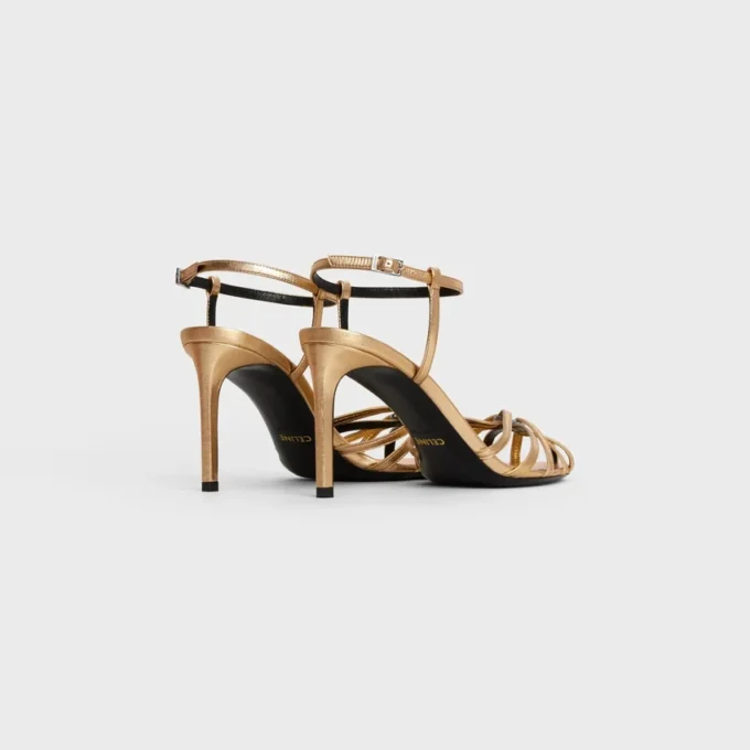 Sandalo CELINE Triomphe in pelle di agnello laminata Sandalo CELINE Triomphe in pelle di agnello laminata