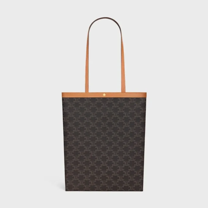 Shopper media piatta in Triomphe Canvas Shopper media piatta in Triomphe Canvas