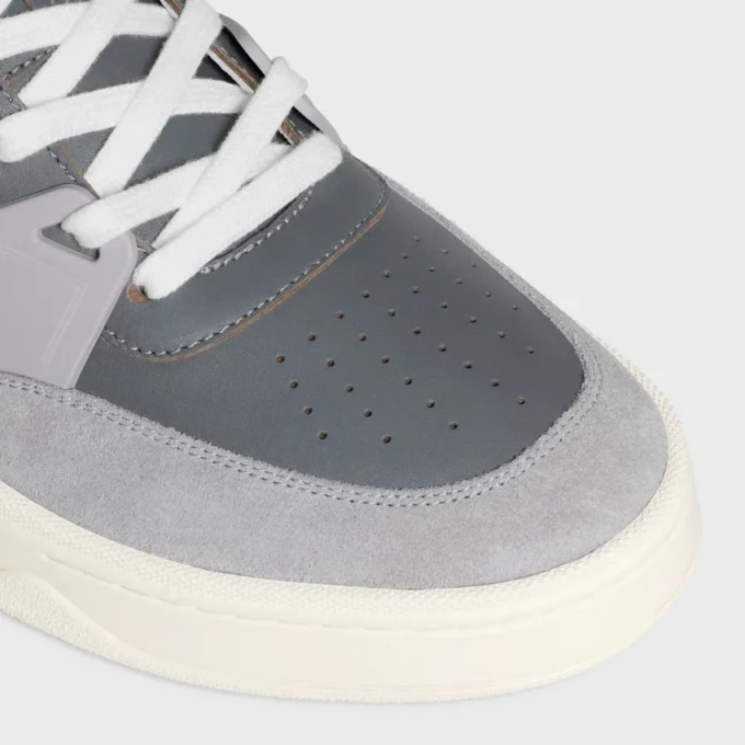 Sneaker basse stringate CELINE Trainer Ct-09 in pelle di vitello scamosciata, pelle di vitello e mesh Sneaker basse stringate CELINE Trainer Ct-09 in pelle di vitello scamosciata, pelle di vitello e mesh