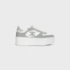 Sneaker con zeppa a blocco in pelle di vitello e pelle scamosciata Sneaker con zeppa a blocco in pelle di vitello e pelle scamosciata