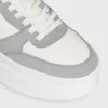 Sneaker con zeppa a blocco in pelle di vitello e pelle scamosciata Sneaker con zeppa a blocco in pelle di vitello e pelle scamosciata