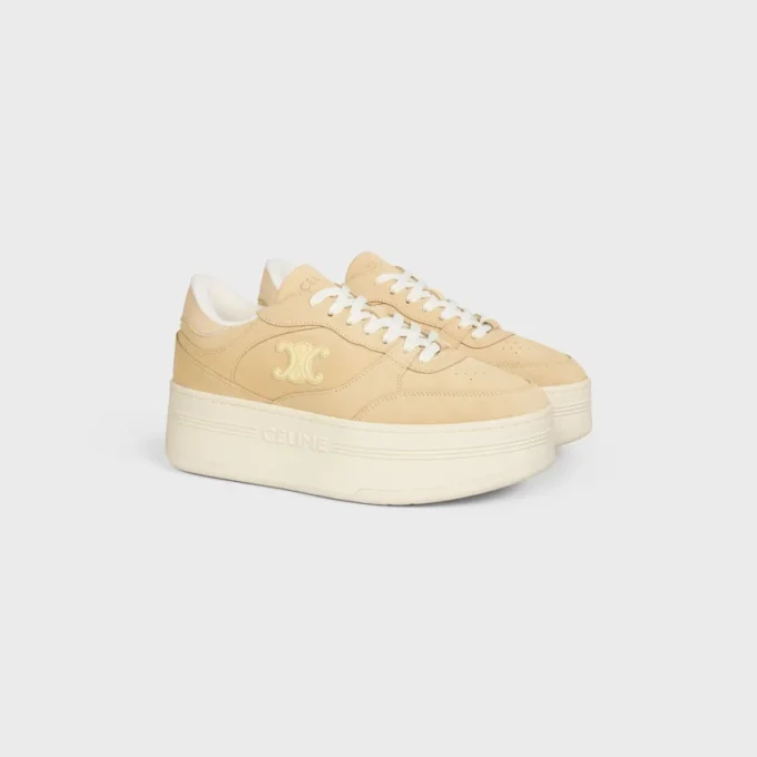 Sneaker con zeppa a blocco in pelle di vitello scamosciata e pelle di vitello Sneaker con zeppa a blocco in pelle di vitello scamosciata e pelle di vitello