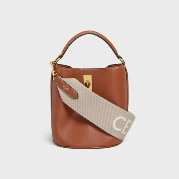 Tracolla corta in lana con jacquard CELINE e finiture dorate Tracolla corta in lana con jacquard CELINE e finiture dorate